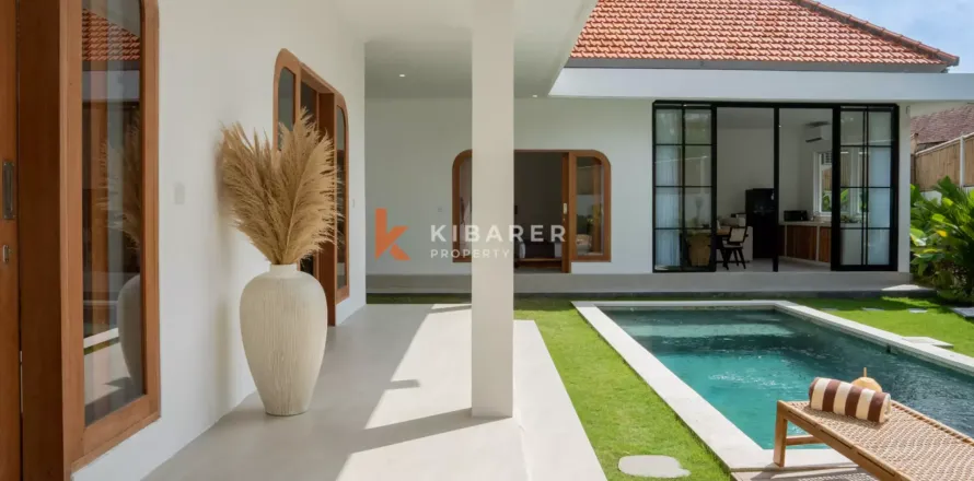 3 bedrooms Villa in Canggu, Badung, Indonesia No. 12214