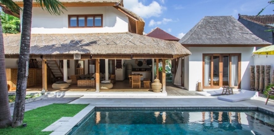 2 bedrooms Villa in Seminyak, Badung, Indonesia No. 1466