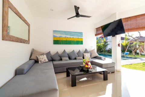 Вилла с 4 спальнями в Seminyak, Бадунг, Индонезия № 1214 5