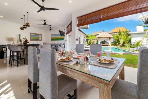 Вилла с 4 спальнями в Seminyak, Бадунг, Индонезия № 1214 7
