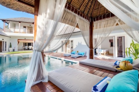 Вилла с 4 спальнями в Seminyak, Бадунг, Индонезия № 1214 11