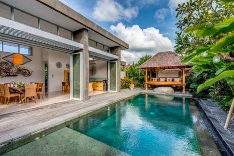 2 bedrooms Villa in Seminyak, Badung, Indonesia No. 1388 7