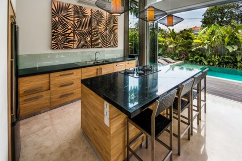 2 bedrooms Villa in Seminyak, Badung, Indonesia No. 1388 5