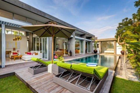 2 bedrooms Villa in Seminyak, Badung, Indonesia No. 1388 15