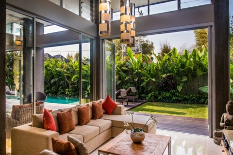 2 bedrooms Villa in Seminyak, Badung, Indonesia No. 1388 3