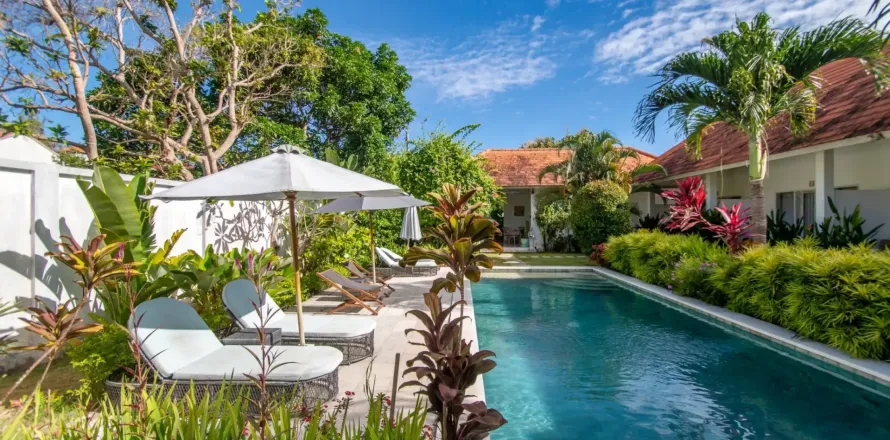 6 bedrooms Villa in Ungasan, Badung, Indonesia No. 10588