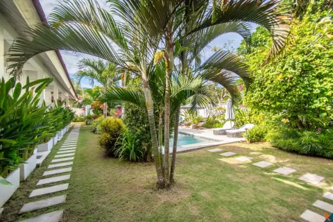 6 bedrooms Villa in Ungasan, Badung, Indonesia No. 10588 8