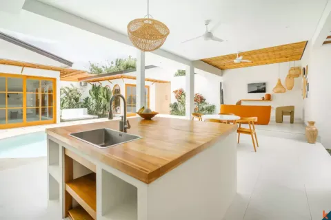 3 bedrooms Villa in Tibubeneng, Badung, Indonesia No. 10591 13