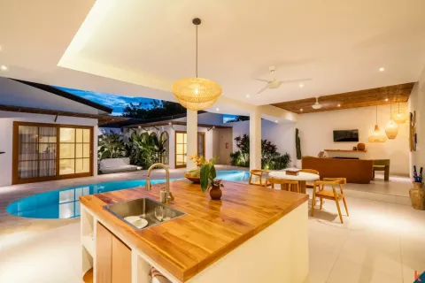 3 bedrooms Villa in Tibubeneng, Badung, Indonesia No. 10591 8