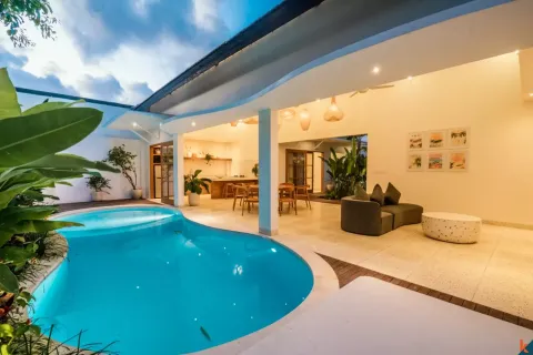3 bedrooms Villa in Tibubeneng, Badung, Indonesia No. 10589