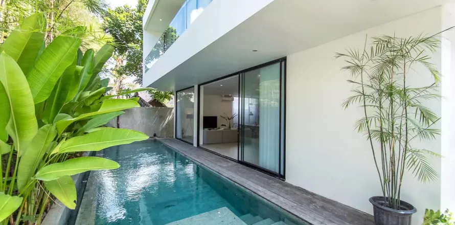 3 bedrooms Villa in Badung, Indonesia No. 10594