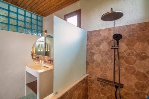 3 bedrooms Villa in Kediri, Indonesia No. 10590 20