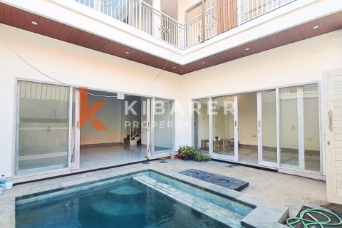 3 bedrooms Villa in Canggu, Badung, Indonesia No. 11726