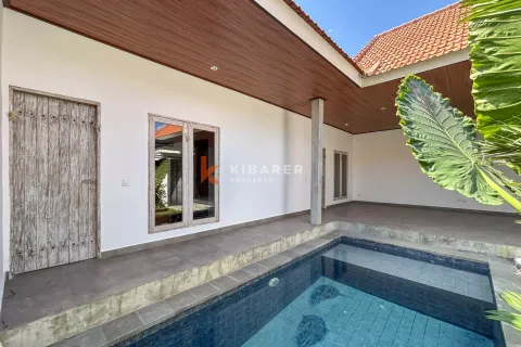 2 bedrooms Villa in Kerobokan, Badung, Indonesia No. 11728 2