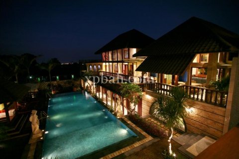 Вилла с 8 спальнями в Nusa Dua, Бадунг, Индонезия № 307 8