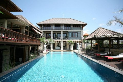 Вилла с 8 спальнями в Nusa Dua, Бадунг, Индонезия № 307 7