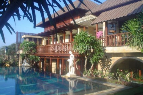 Вилла с 8 спальнями в Nusa Dua, Бадунг, Индонезия № 307 6