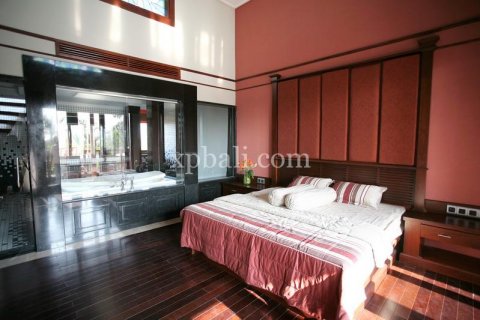 Вилла с 8 спальнями в Nusa Dua, Бадунг, Индонезия № 307 12