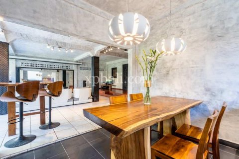 6 bedrooms Villa in Nusa Dua, Badung, Indonesia No. 309 17