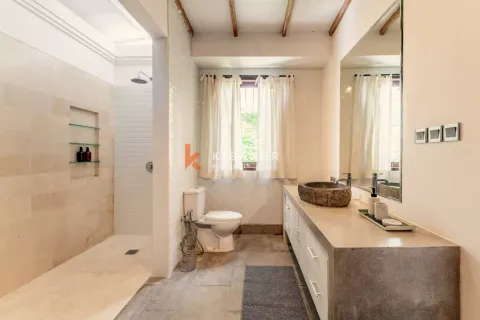 4 bedrooms Villa in Pererenan, Mengwi, Badung, Indonesia No. 12559 22