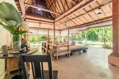 4 bedrooms Villa in Pererenan, Mengwi, Badung, Indonesia No. 12559 14