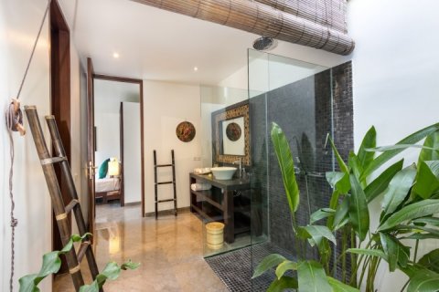 1 bedroom Villa in Seminyak, Badung, Indonesia No. 1666 16