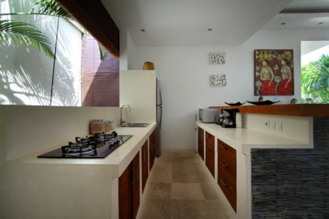 3 bedrooms Villa in Seminyak, Badung, Indonesia No. 1665 9
