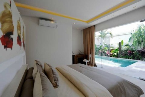 3 bedrooms Villa in Seminyak, Badung, Indonesia No. 1665 11
