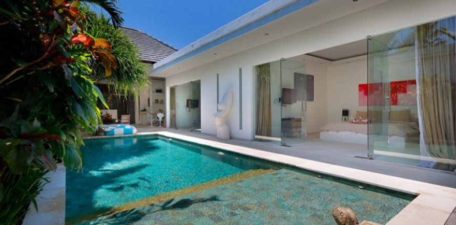 3 bedrooms Villa in Seminyak, Badung, Indonesia No. 1665