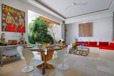 3 bedrooms Villa in Seminyak, Badung, Indonesia No. 1665 7