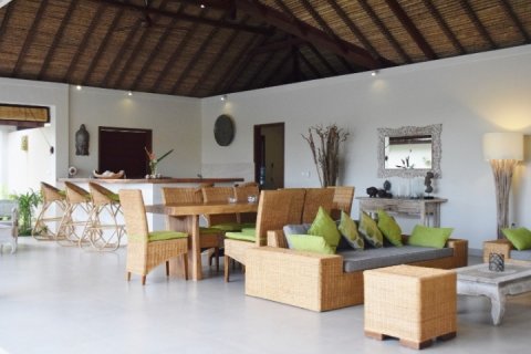 2 bedrooms Villa in Canggu, Badung, Indonesia No. 1669 15