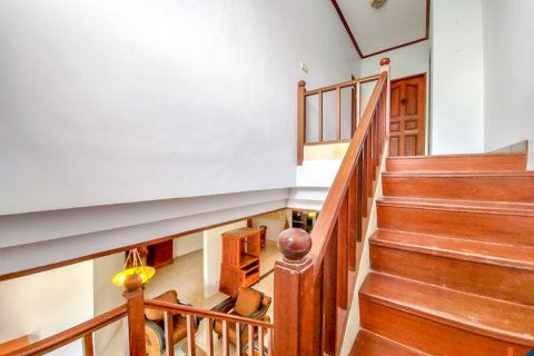 Вилла с 3 спальнями в Южный Денпасар, Денпасар, Индонезия № 10952 11