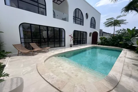 4 bedrooms Villa in Munggu, Mengwi, Badung, Indonesia No. 10954 19