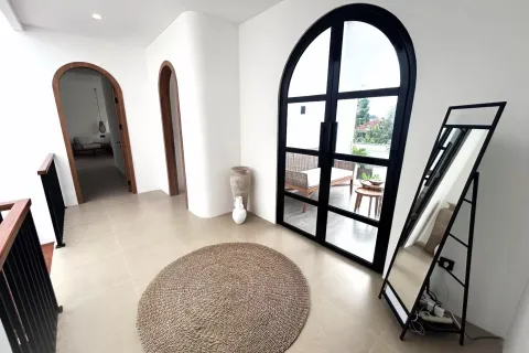 4 bedrooms Villa in Munggu, Mengwi, Badung, Indonesia No. 10954 8