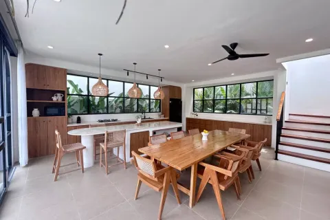 4 bedrooms Villa in Munggu, Mengwi, Badung, Indonesia No. 10954 3