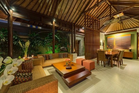 Вилла с 2 спальнями в Seminyak, Бадунг, Индонезия № 1174 12