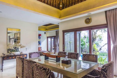 3 bedrooms Villa in Kerobokan, Badung, Indonesia No. 7624 20