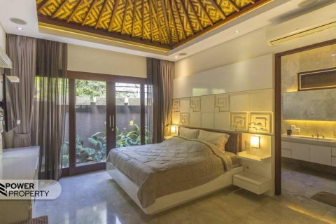 3 bedrooms Villa in Kerobokan, Badung, Indonesia No. 7624 28