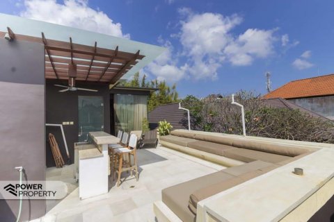 3 bedrooms Villa in Kerobokan, Badung, Indonesia No. 7624 16