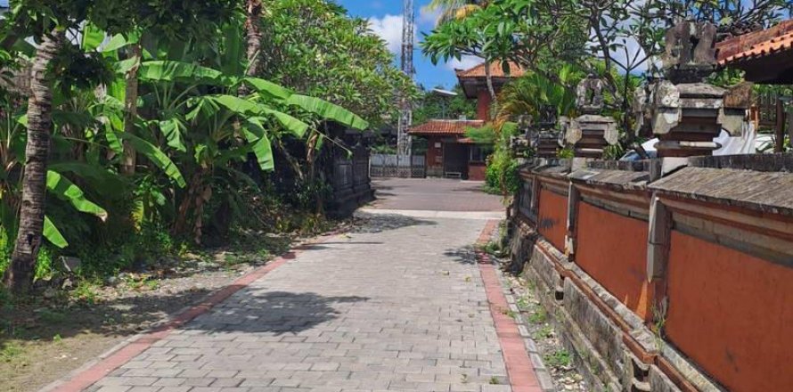 3650m2 Land in Jimbaran, Badung, Indonesia No. 7625