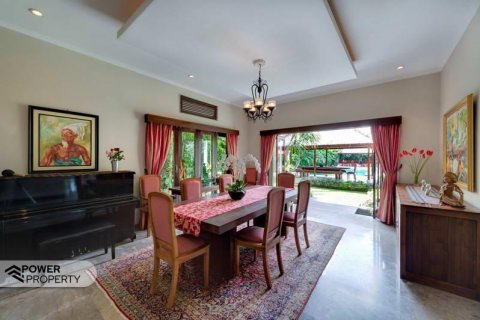 5 bedrooms Villa in Seminyak, Badung, Indonesia No. 7622 7