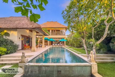 4 bedrooms Villa in Seminyak, Badung, Indonesia No. 13616