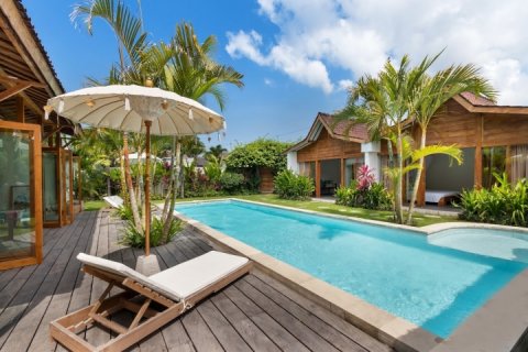 3 bedrooms Villa in Seminyak, Badung, Indonesia No. 1377