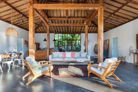 Вилла с 3 спальнями в Seminyak, Бадунг, Индонезия № 1377 10