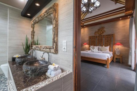 4 bedrooms Villa in South Kuta, Badung, Indonesia No. 1373 17