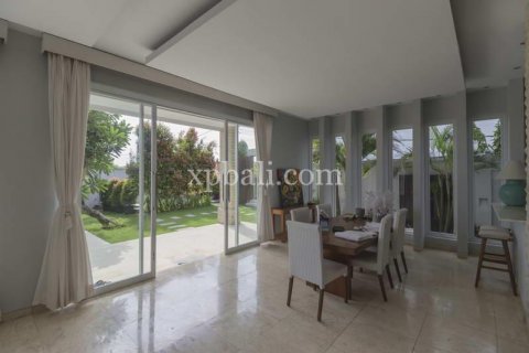 3 bedrooms Villa in Pererenan, Mengwi, Badung, Indonesia No. 7932 10