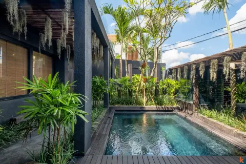4 bedrooms Villa in Tibubeneng, Badung, Indonesia No. 10143 2