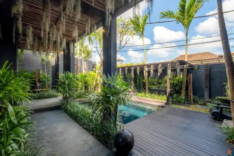 4 bedrooms Villa in Tibubeneng, Badung, Indonesia No. 10143