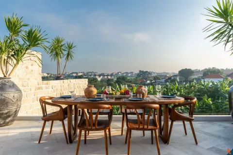 4 bedrooms Villa in Tibubeneng, Badung, Indonesia No. 10147 10
