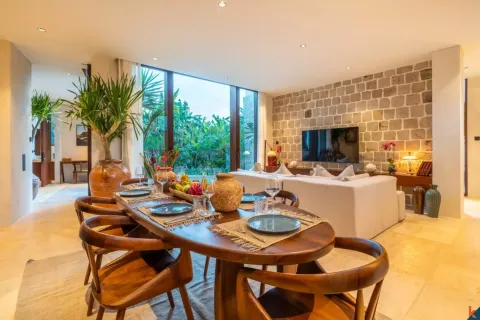 4 bedrooms Villa in Tibubeneng, Badung, Indonesia No. 10147 15